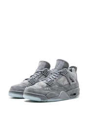 Jordan Retro 4 Kaws Cool Grey Glow In Dark Semi UA