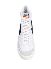 nikee blazer mid 77 vintage white black