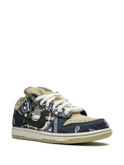 Nik_ee SB dunk X Travis Scott Bandana With OG Box