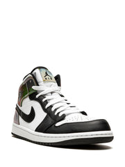 Air Jordan 1 Mid Heat Reactive