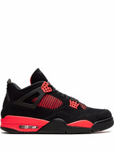 Nik.e Air Jordan Retro 4 Red Thunder