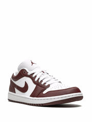 NIKE AIR JORDAN 1 LOW TEAM RED