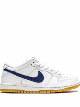NIKE SB DUNK LOW WHITE NAVY GUM