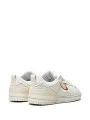 dunk low disrupt 2 pale ivory