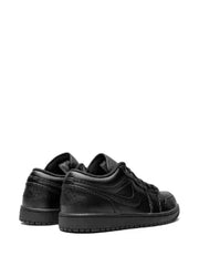 Nikee Air Jordan 1 Low Triple Black