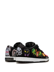 Nikee sb dunk low neckface