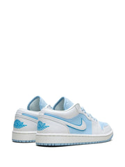 NIKEE AIR JORDAN RETRO 1 LOW SE ICE BLUE