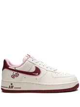 NIKE AIRFORCE 1 LOW VALENTINES DAY