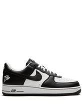 NIKE AIRFORCE 1 LOW TERROR SQUAD BLACK WHITE