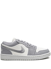 nikee Jordan Retro 1 Low WOLF GREY