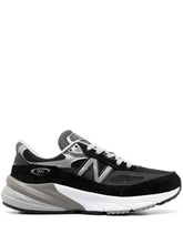 New Balancee 990v6 Black white
