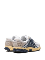 Nikee Zoom Vomero 5 White Metallic Platinum Thunder Blue 292