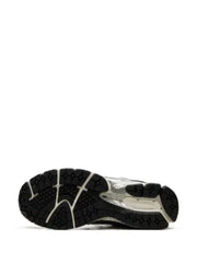 New Balancee 1906R Silver Black 1103