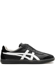 Onitsukaa Tiger Slip On Black White