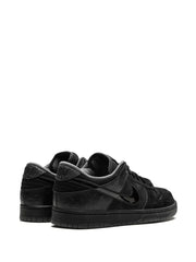 Nik.e sb dunk low duck of the feather black university 237
