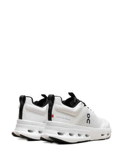 On Cloud x Nova Running White Black