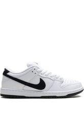 nike dunk low white black