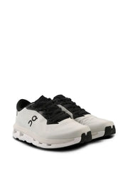 On Running Cloud Zone Ice Black 773
