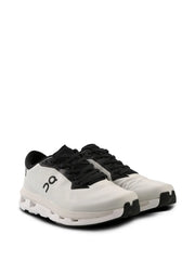 On Running Cloud Zone Ice Black