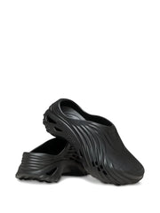 Crocs echo wave black