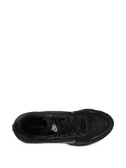 Nikee Vomero 18 Triple Black
