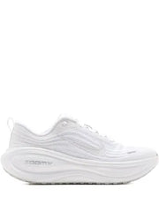 Nikee Vomero Plus Triple White