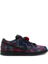 Nardwuar x Dunk Low SB Tam O Shanter Hat