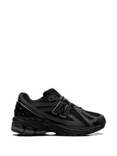New Balancee 1906A Black