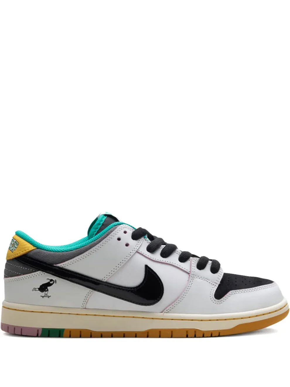 NIK.E sb dunk low pro x csef white and black - 1