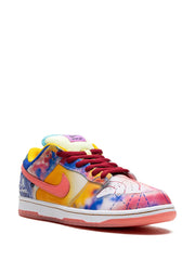 NIkee_sb_dunk_low_friends_family - 2