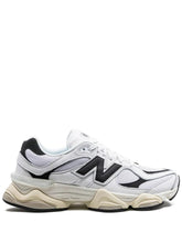 New Balancee 9060 White Black - 1