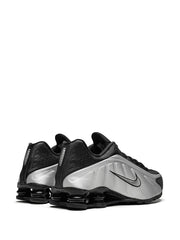 Nikee Shox R4 Silver Metallic 840 - 4