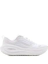 Nikee Vomero Plus Triple White - 1
