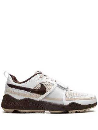 Nikee Zoom Field Jaxx Travis Scott Light Chocolate - 1