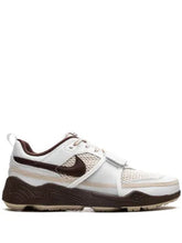 Nikee Zoom Field Jaxx Travis Scott Light Chocolate - 1