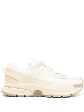 Nikee Zoom Vomero Roam 139 - 1