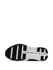 On Cloud Running Tilt Black White 383 - 4