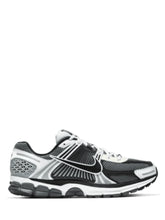 zoom vomero 5 Se sp dark grey black white sail