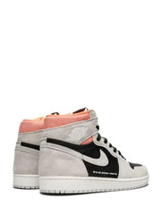 jordan retro 1 high og GREY HYPER CRIMSON