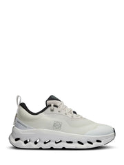 On cloud tint loewe sand white