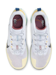 Nikee Wildhorse 8 Trail White Alabaster University Gold Black