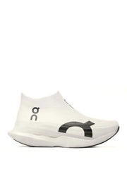 On Running CloudBoom Strike LS White Black 1014