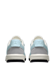 On Running Cloud The Roger Club House Arctic Ivory 905