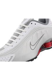 nikee Shox R4 Metallic Silver Comet Red