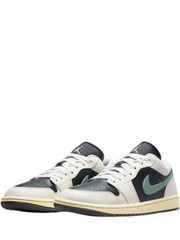 Nikee Air Jordan Retro 1 Low Jade Smoke