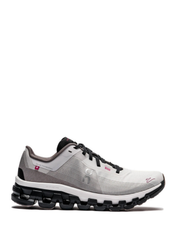 On Cloud Running X Distance WMNS CloudFlow Fix 747