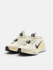 zoom pegasus easy on yellow