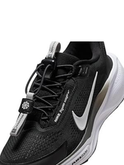 pegasus easy on black