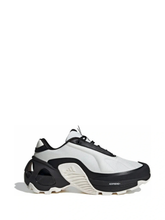 Adidas wonder runner White black