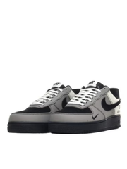 Nikee Airforce 1 Low X Undefeated